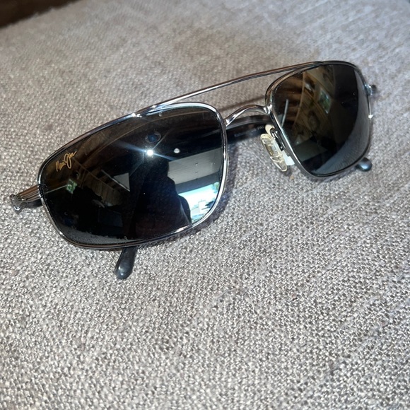 Maui Jim Other - NEW Maui Jim Kahuna sunglasses